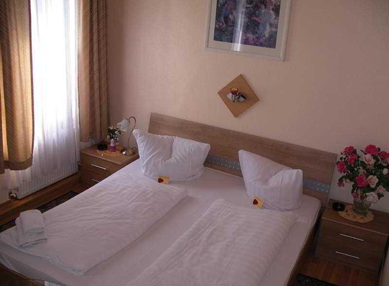 Hotel garni Djaran Offenbach am Main Buitenkant foto